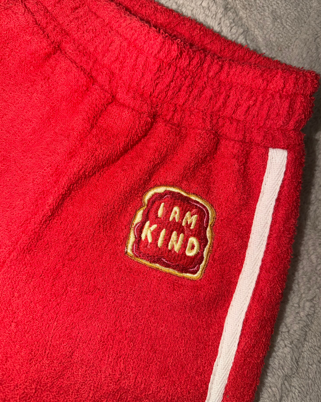 KIND Terry Towel Joggers in Jam