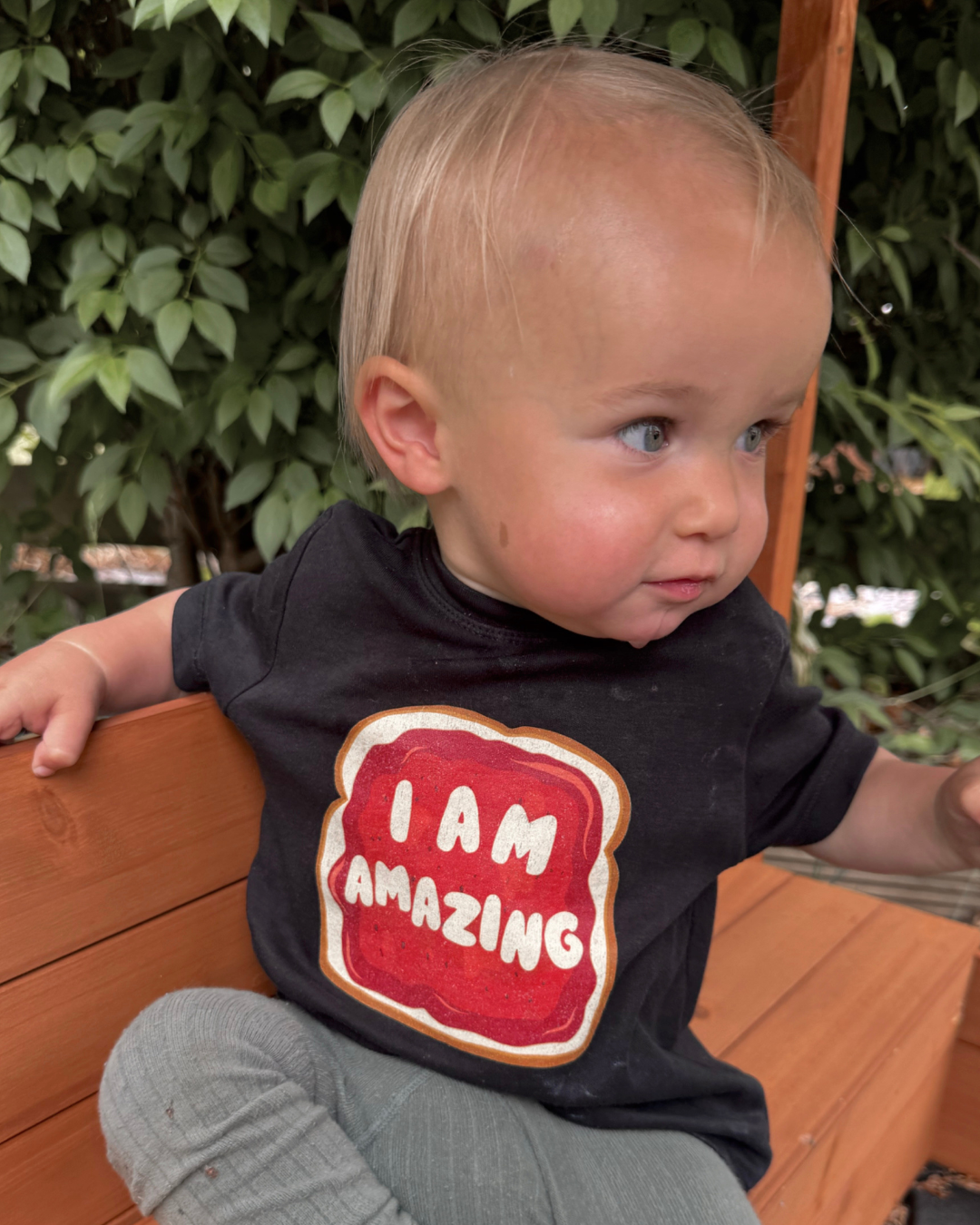 'I am AMAZING' TOAST Tee